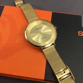PRE-LOVED STUHRLING Women Symphony Bracelet watch
