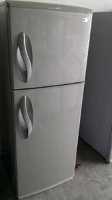 2 Pintu Sejuk Ais Freezer Refrigerator Ice LG Peti