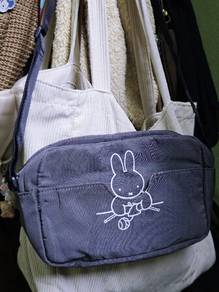 Miffy studio clip bag