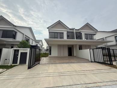 Semi-Detached House For Sale in Cyberjaya,SGR