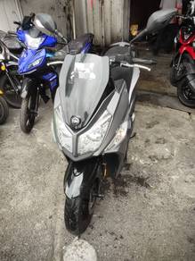 Sym JET14 200