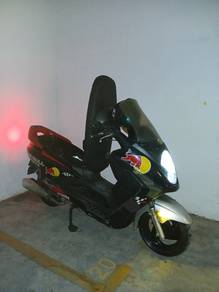 Sym VTS 200