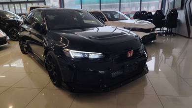 Honda Civic Type R TYPE R in Taman TTDI Jaya, SGR