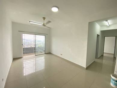 Condominium For Sale in Kinrara Mas Condominium