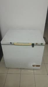 frezzer pensonic 150L