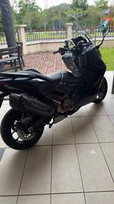 Yamaha TMAX