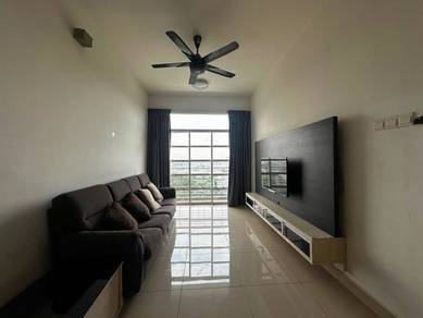 Condominium For Rent in Nusa Heights