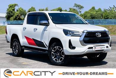 Toyota Hilux V in Bangi, SGR