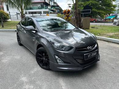 Hyundai Elantra PREMIUM in Bukit Jalil, KUL