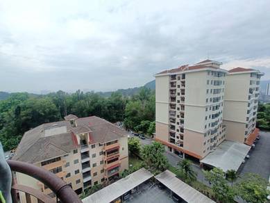 Condominium For Sale in Kristal Heights (Gombak)
