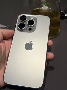 iPhone 16 pro 256gb titanium