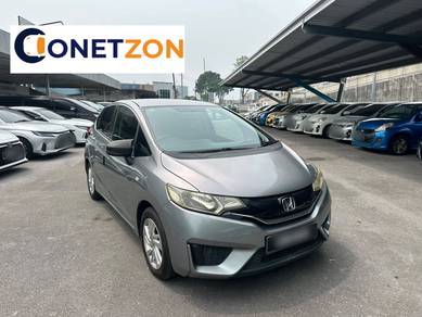 Honda Jazz E in Kuching, SWK