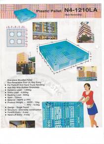 Plastic Pallet & Stretch Film