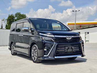 2021 Toyota Voxy ZS KIRAMEKI III