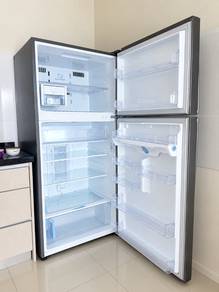 Big 2-doors LG refrigerator, good condition, 458L