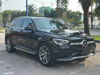 Mercedes Benz GLC300 300 4MATIC AMG LINE in Ara Damansara, SGR