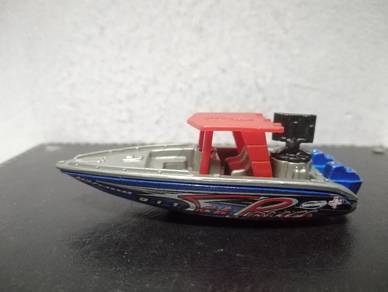 2002 Matchbox Speedboat