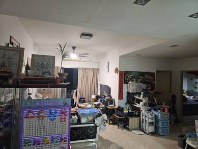 Apartment For Sale in Sri Kristal