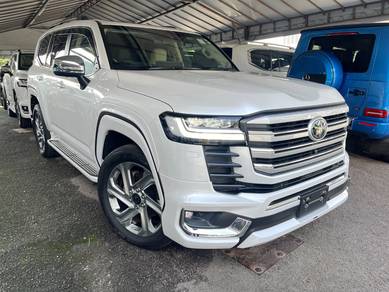 Toyota Land Cruiser ZX in Cheras, KUL