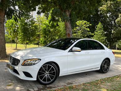 Mercedes Benz C200 200 AVANTGARDE FACELIFT (CKD) in Kepong, KUL