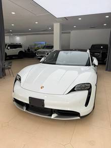 Porsche Taycan TURBO in Pudu, KUL