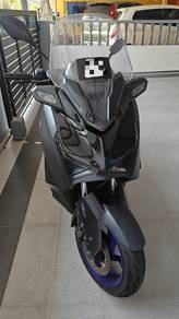 Yamaha XMAX