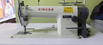 Mesen jahit Singer 