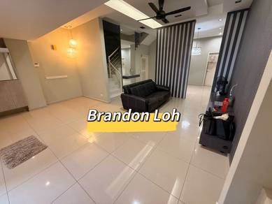 2.5-storey Terraced House For Sale in Sungai Ara,PNG