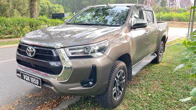 Toyota Hilux DOUBLE CAB 2.4V (AT) 4X4 in Cheras, KUL
