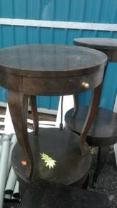 Round Black 3 Leg Cabinet Table TX475