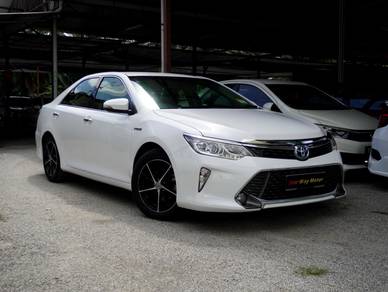 Toyota Camry HYBRID in Simpang Ampat, PNG