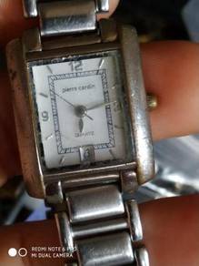 Old pierre cardin lad watch