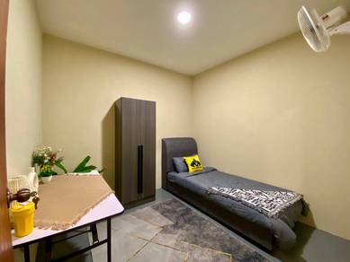 Room in Kajang, SGR