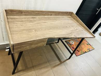 fortytwo table / desk