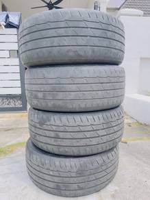 215/45/17 tayar bridgestone potenza re004