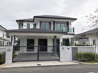 Bungalow House For Sale in Senawang,NSN