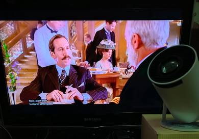 Samsung 26inch TV set - 4item