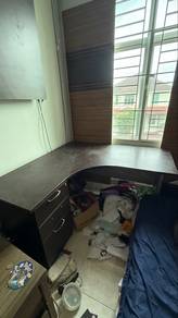 L shape office table