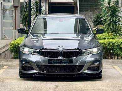 BMW 330i 30i M SPORT in Desa Petaling, KUL