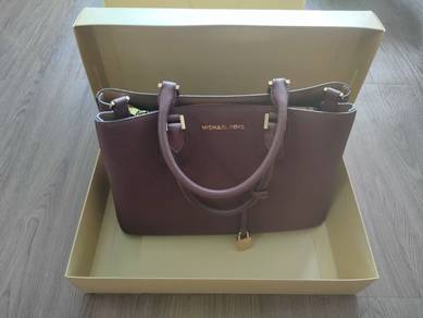 Hand Bag Micheal Kors