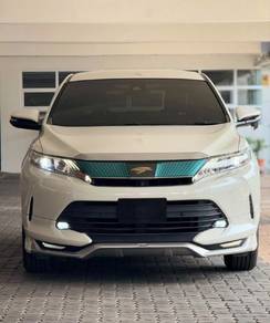 Toyota Harrier G in Kuching, SWK