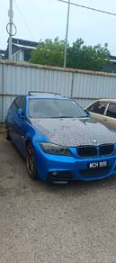 BMW 320i 20i SPORTS (CKD) in Kuala Terengganu, TRG