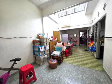 1-storey Terraced House For Sale in Salak Selatan,KUL