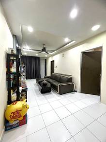 Service Residence For Sale in Seri Austin Residence Luxury Apartment