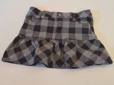 Girls size 12 Hurley skirt