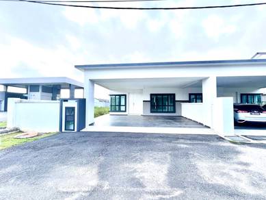 Semi-Detached House For Sale in Durian Tunggal,MLK