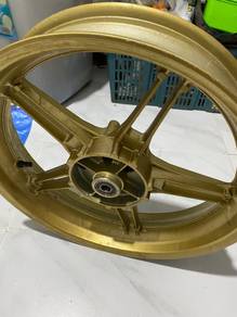 Rim y15
