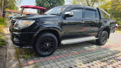 Toyota Hilux G TRD SPORTIVO in Tampin, NSN
