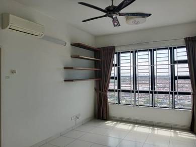 Service Residence For Sale in Sky View @ Bukit Indah
