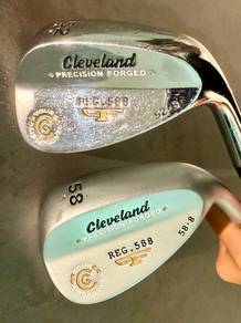 Cleveland Reg. 588 Golf Wedge 52-8 & 58-8